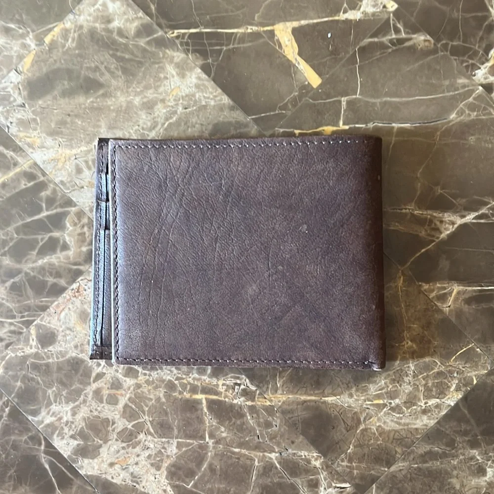 Dark brown Buxton wallet